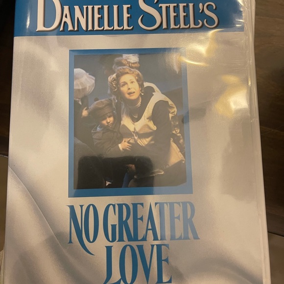 Danielle Steele DVDs - Picture 6 of 12
